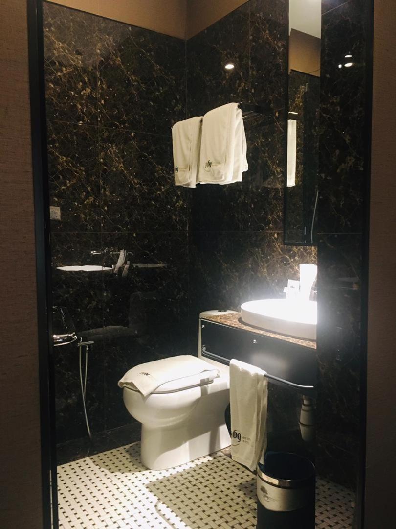 1969 Business Suites Bandar Botani, Ipoh Ngoại thất bức ảnh