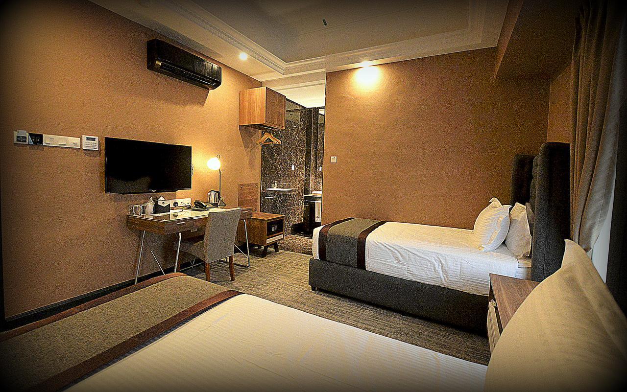 1969 Business Suites Bandar Botani, Ipoh Ngoại thất bức ảnh